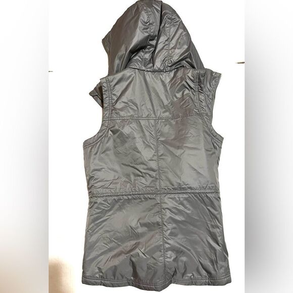 Columbia Vest - Picture 5 of 7